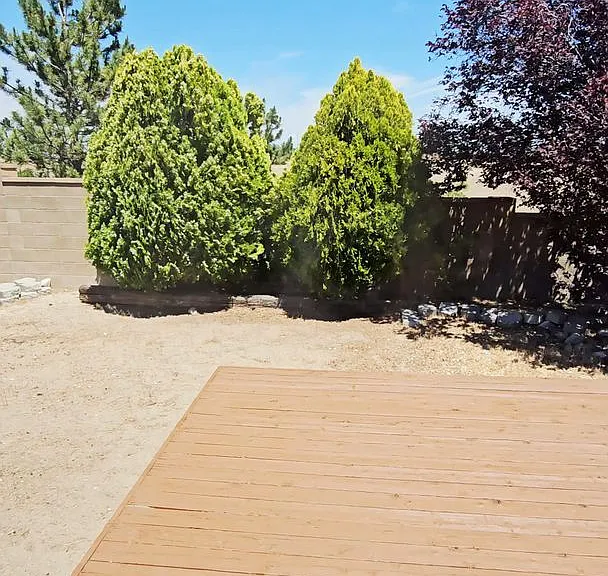 1656 Marinette Ct — Photo 13