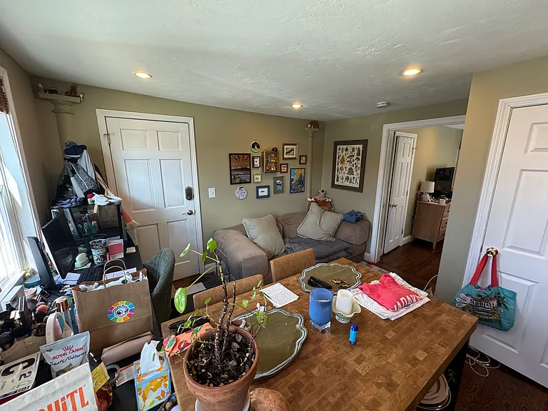 735A Somerville Ave #1 — Photo 6