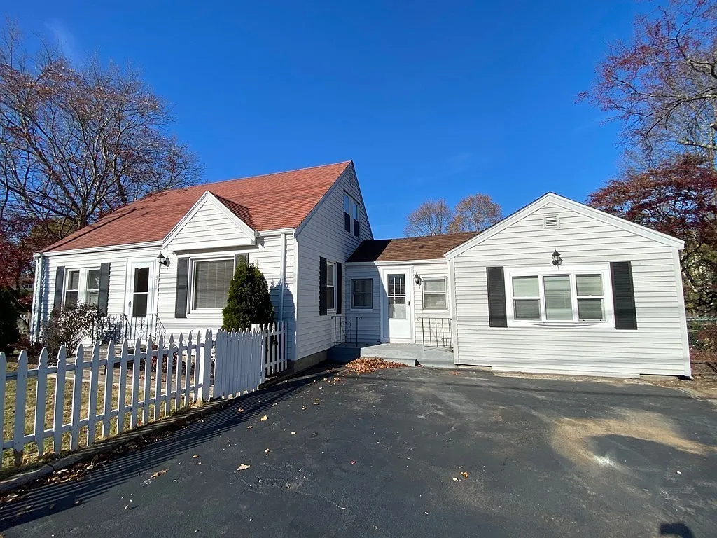 2 bed, 3361 sqft, $2,500 — Photo 3