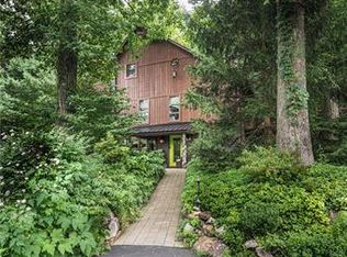 2264 Flint Hill Rd, Coopersburg, PA 18036