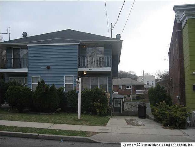 1st image of 262 Glen Ave