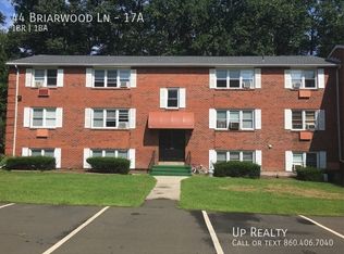 44 Briarwood Ln APT 17A, Branford, CT 06405