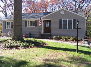 125 Eastwood Rd, Groton, CT 06340