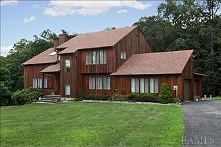 1st image of 22 Apple Hill Dr