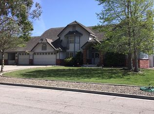 1360 Foxenwood Dr, Santa Maria, CA 93455