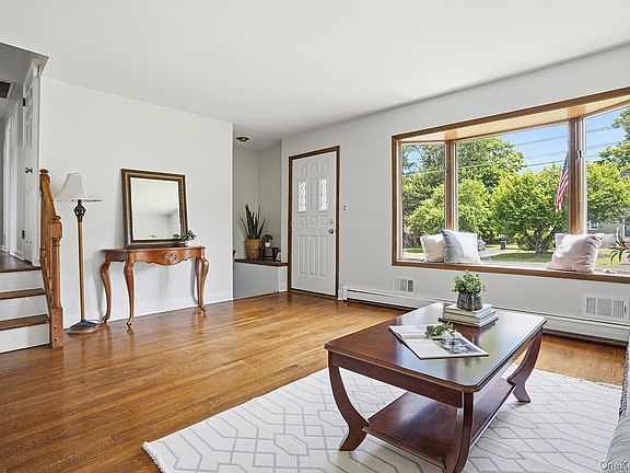 4th image of 70 Mc Kenna Street