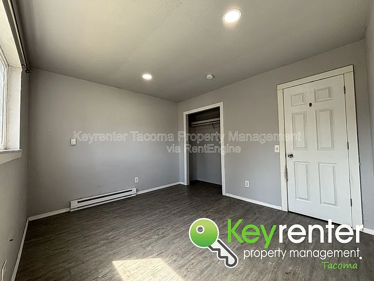 228 E 62nd St #3 — Photo 3