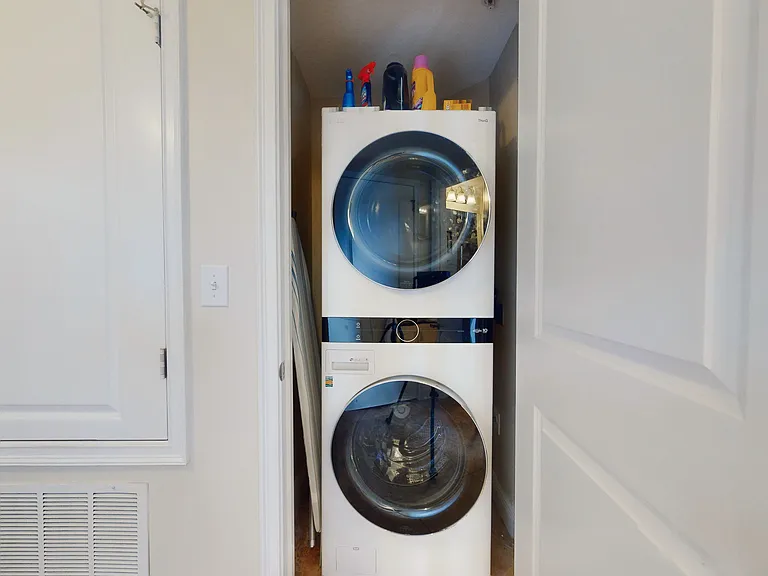 2801 Hill St #601 — Photo 25