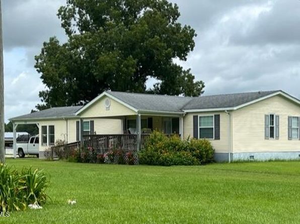 1674 White Oak River Rd, Maysville, NC 28555