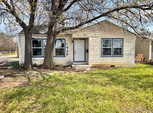 1426 Chickasaw Blvd, Ardmore, OK 73401