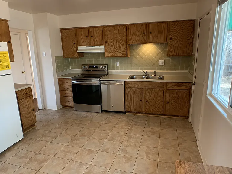 343_rosewood_b_12062021