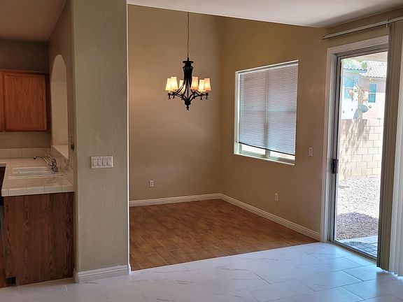 4th image of 9719 Spinnaker Creek Ave