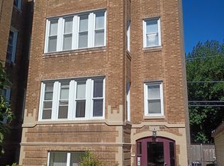 1032 S Oak Park Ave #1E, Oak Park, IL 60304
