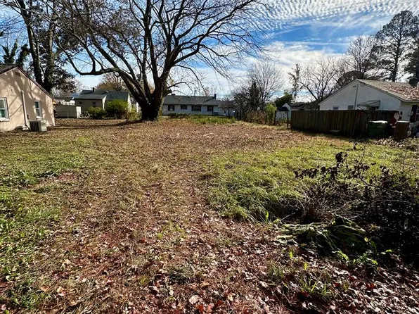 3211 Lee St, Exmore, VA 23350