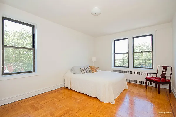 Sold by Abacus Properties | media 7