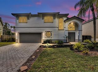 11208 Rhapsody Rd, Hollywood, FL 33026