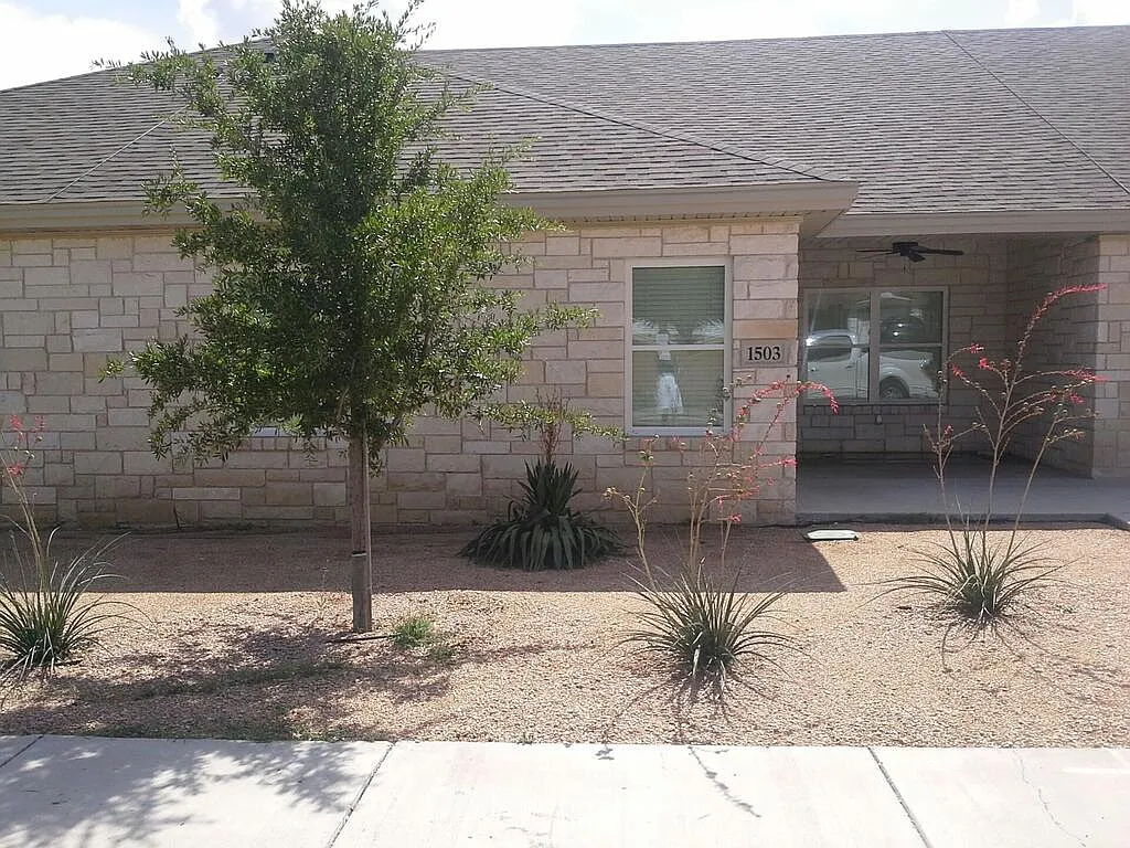 2 bed, 2.0 bath, 1504 sqft, $2,500 — Photo 1