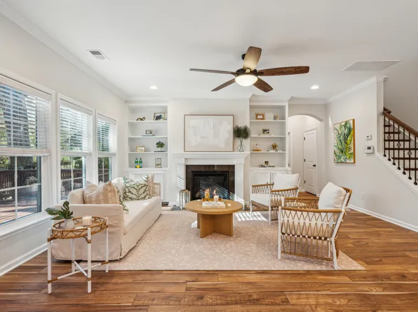 3920 Hanoverian Dr, Awendaw, SC 29429