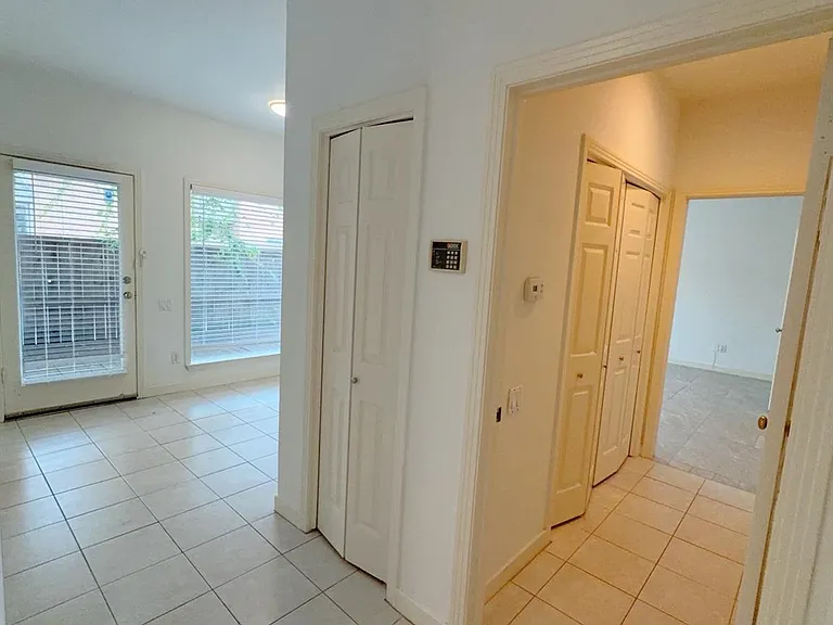 11852 Taylorcrest Rd #8 — Photo 15