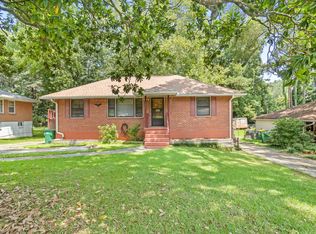 1122 N Parkwood Dr, Forest Park, GA