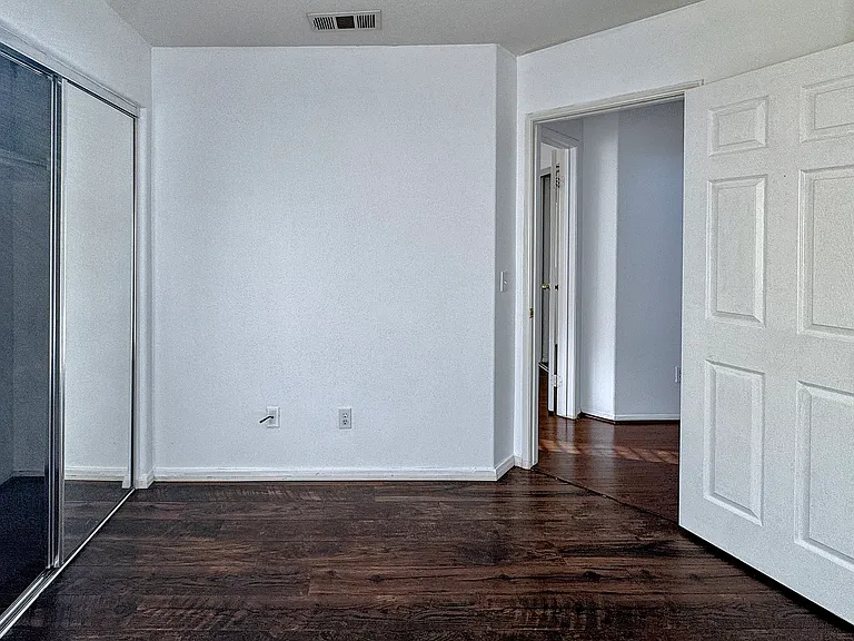 7637 Tuscany Pl — Photo 26