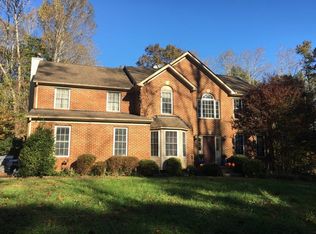 99 Rustic Ridge Rd, Fredericksburg, VA 22405