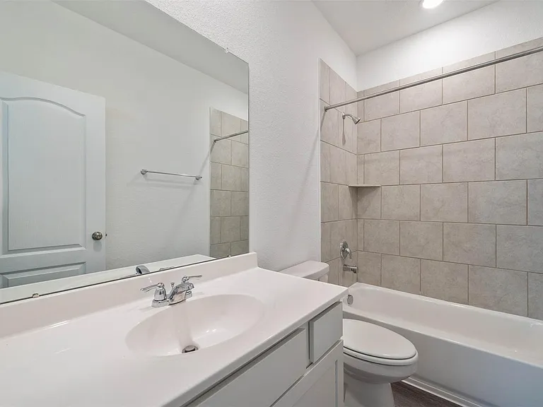 16743 Rover Ln — Photo 18