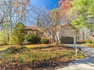 204 Coachmans Ct, Asheville, NC 28803