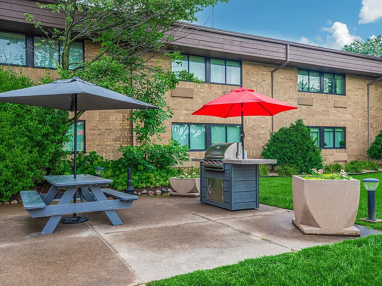 Vivo Living Madison — Photo 15