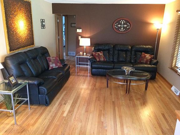 2nd image of 6471 W Goodrich Ln
