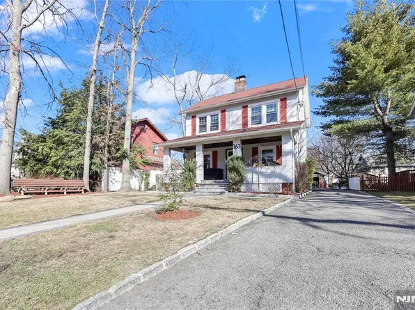 161 Jane St, Englewood, NJ 07631