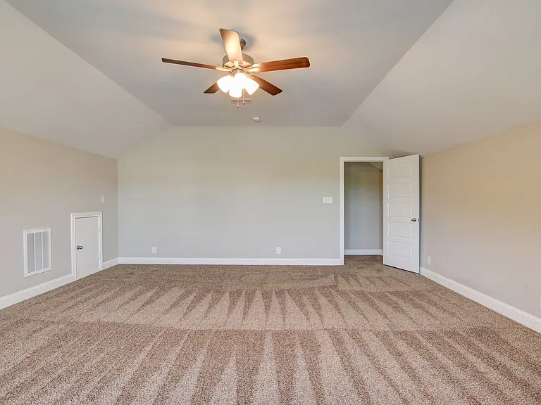 677 Battery Ct — Photo 7