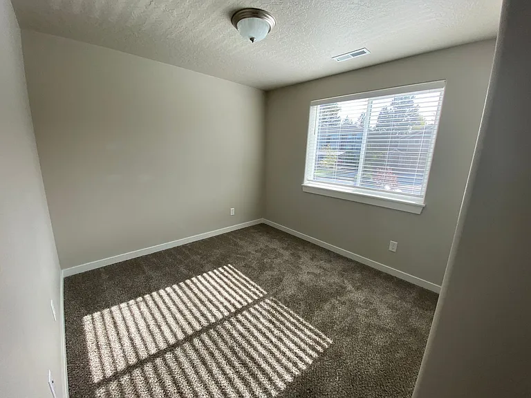 61539 Aaron Way — Photo 13
