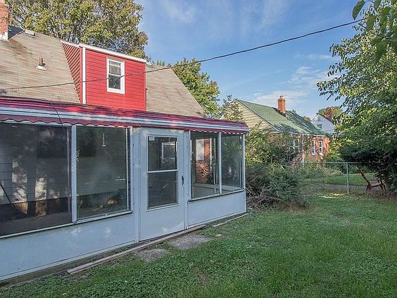 5th image of 735 E 254th St