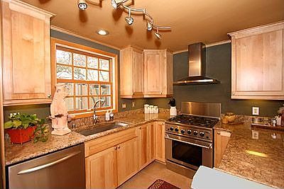 Gourmet Kitchen