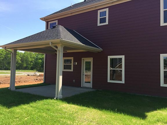 5th image of 512 High Echelon Cres Lot 35
