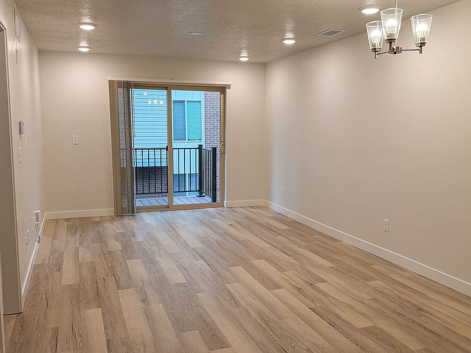 1st image of 1032 E 400 S APT 509B