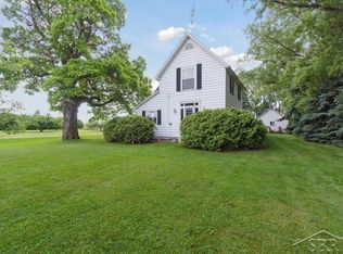 21665 Frost Rd, Merrill, MI 48637