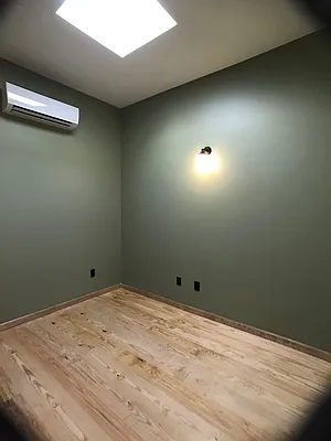 Rented by Yup Realty LLC | media 25