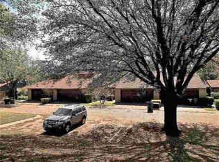 2700 Stewart Dr, Waco, TX 76708