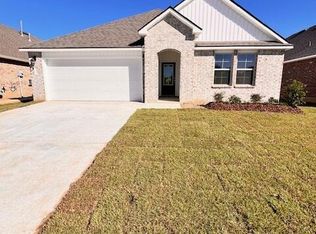 107 Broussard Hill Dr, Broussard, LA 70518