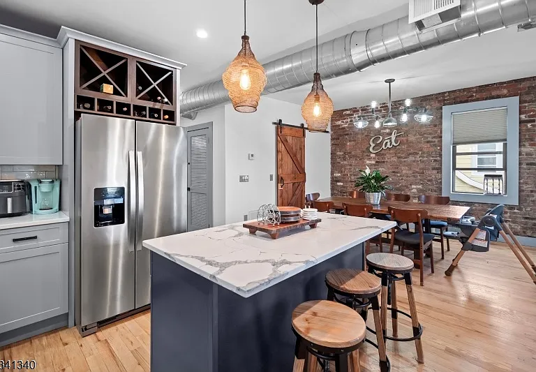 31 Heckel St #2 — Photo 8