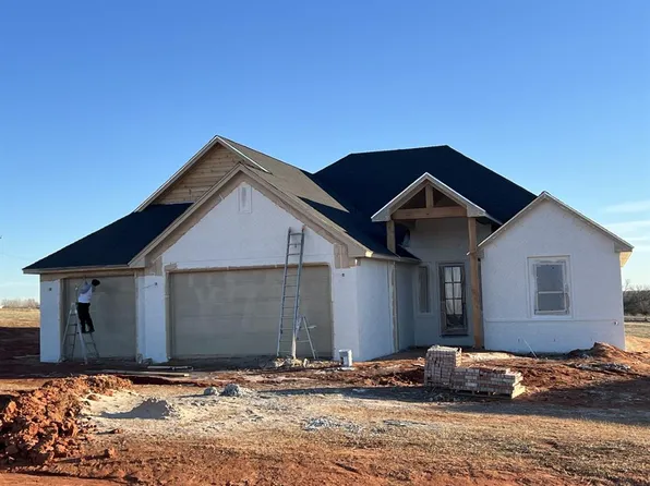 2437 Raven Cir, Blanchard, OK 73010