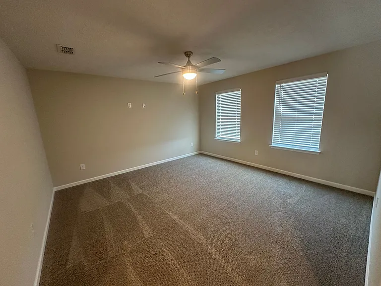 1850 Madison St #302 — Photo 20