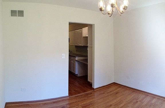 5th image of 322 N Airlite St #322
