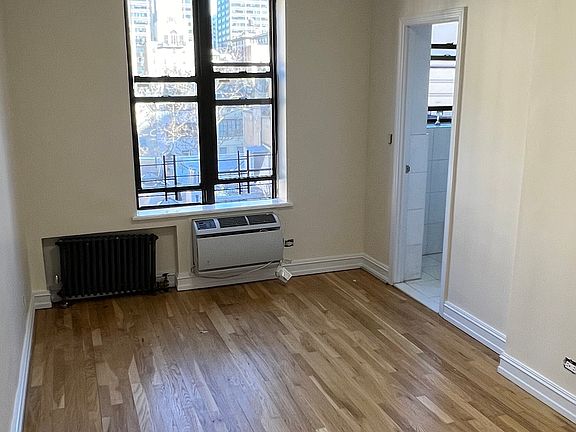 3rd image of 107 E 63rd St APT 7B