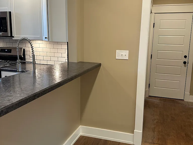 3 Fargo Ave #3 — Photo 4