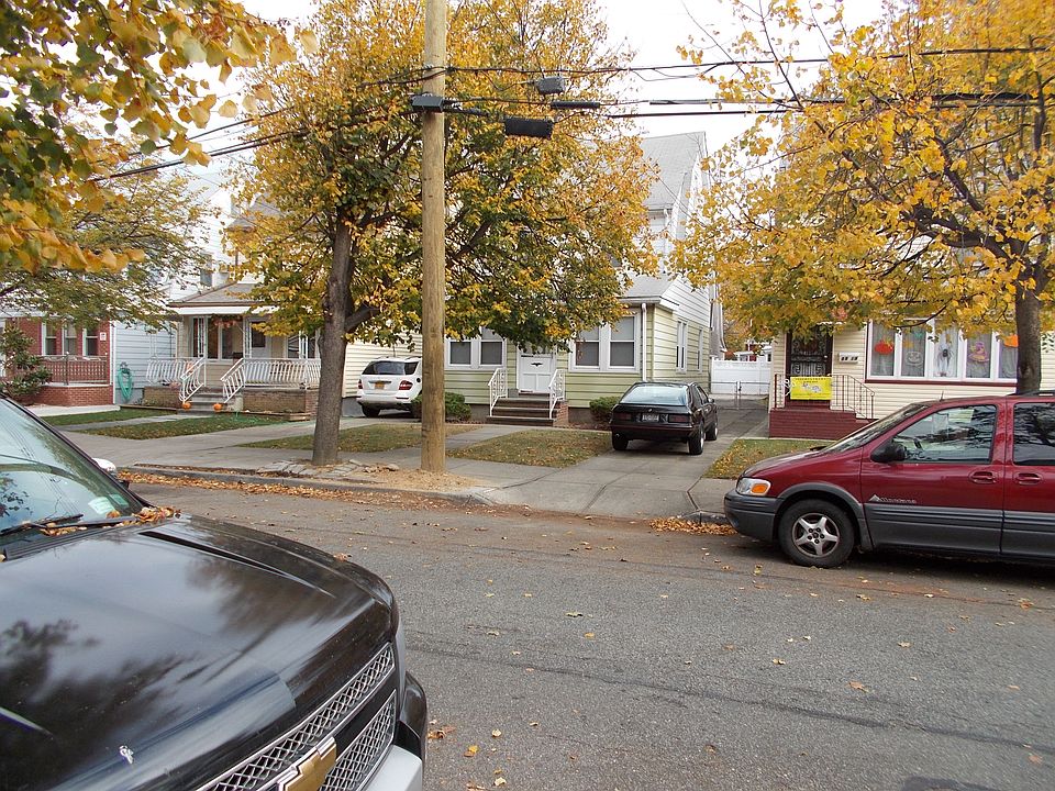 1st image of 8817 241st St