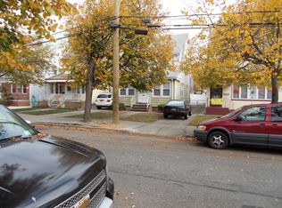8817 241st St, Jamaica, NY 11426