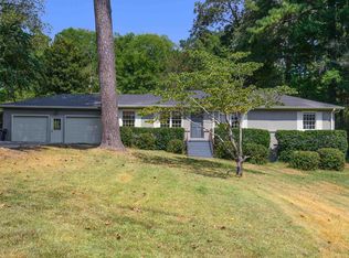 1812 Mountain Woods Pl, Birmingham, AL 35216